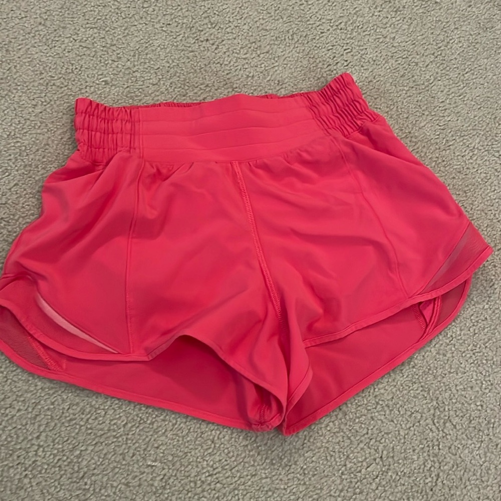 lululemon hotty hot shorts